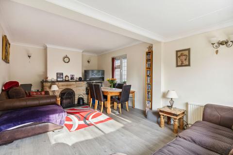 4 bedroom detached house for sale, Howard Road, Seer Green, HP9