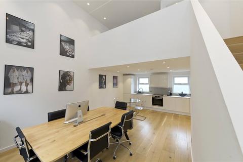 2 Trinity Mews, London, W10 6JH