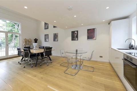 2 Trinity Mews, London, W10 6JH