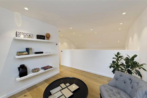 2 Trinity Mews, London, W10 6JH