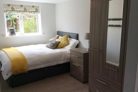 63 Hermitage Road, Solihull, B91 2LL