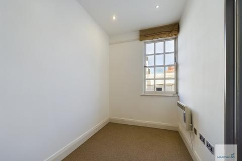 2 bedroom apartment for sale, Enfield House, 18 Low Pavement