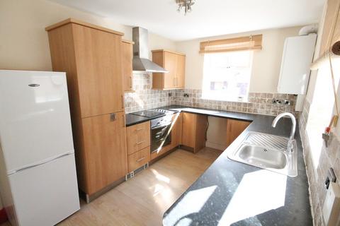 3 bedroom terraced house to rent, St Clair Street, Crewe