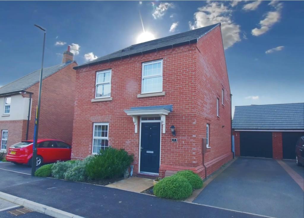 Gretton Close, Drakelow 4 bed detached house for sale £330,000