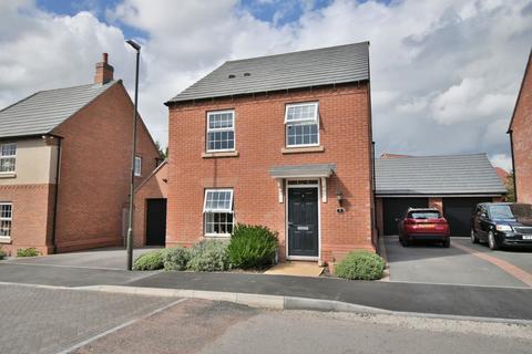 4 bedroom detached house for sale, Gretton Close, Drakelow