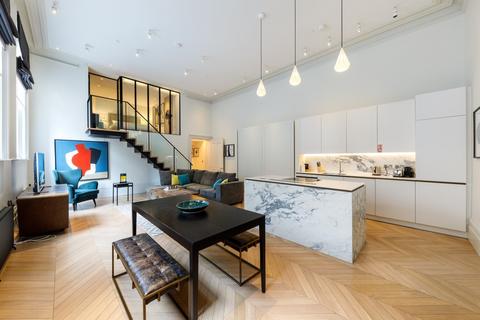 2 bedroom apartment to rent, Rose Street, Covent Garden WC2