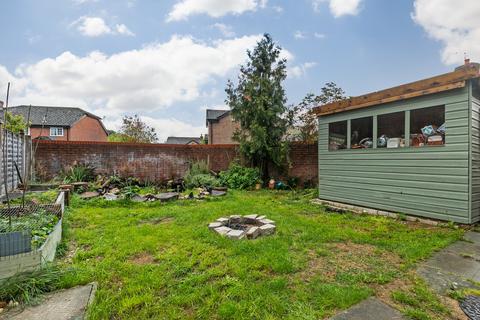 7 Gillingham Close, Kings Worthy, Winchester, SO23 7RL