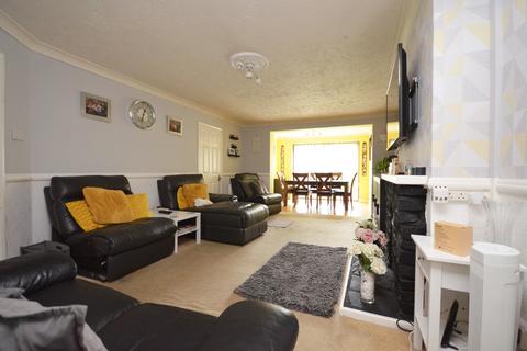 9 Highcroft Crescent, Bognor Regis, PO22 8DH