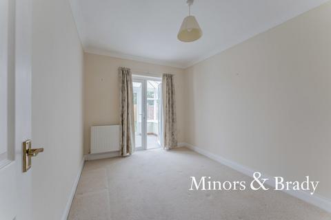 4a Hale Road, Necton, Swaffham, PE37 8EY