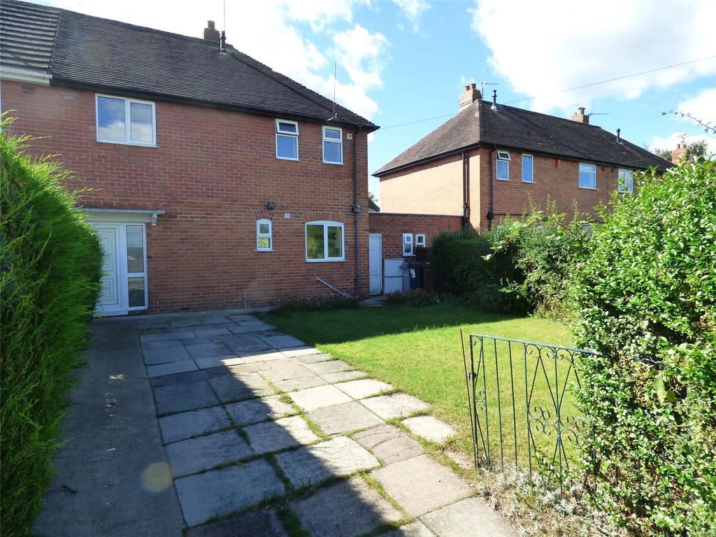 Lowe Avenue, Congleton, Cheshire, CW12 3 bed semidetached house £135,000