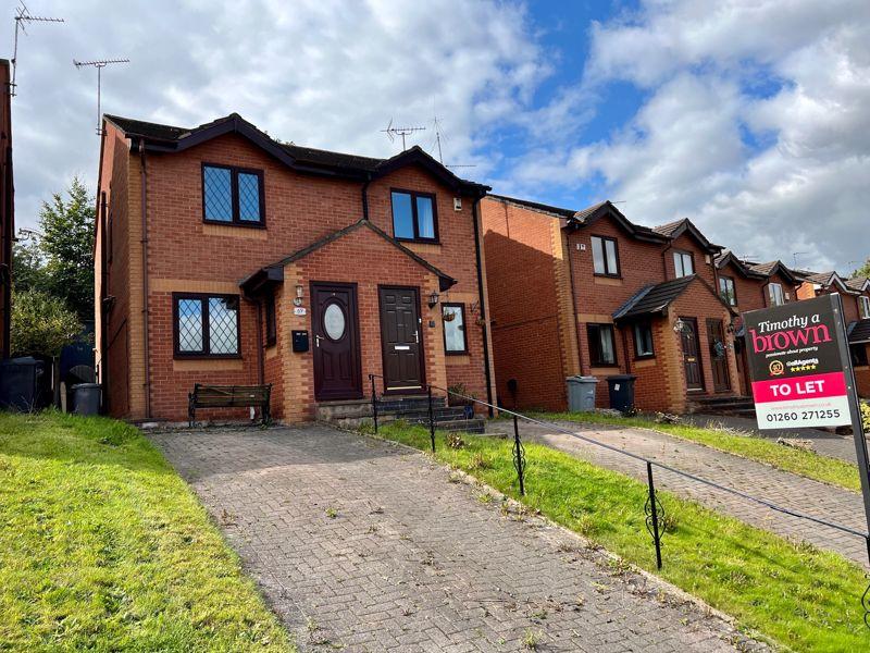 Bollin Drive, Congleton 2 bed semidetached house £725 pcm (£167 pw)