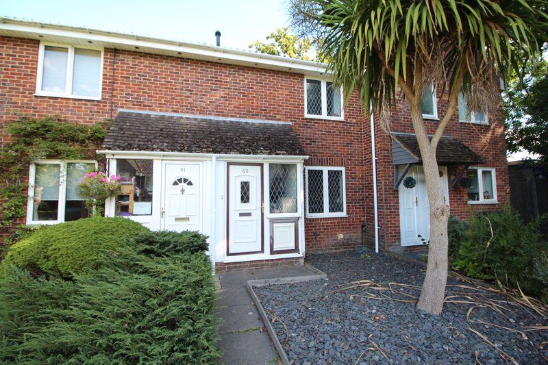 Ambleside, Botley, SO30 2NT 2 bed terraced house for sale £265,000