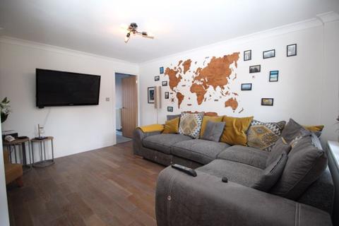 50 Ambleside, Botley, Southampton, SO30 2NT