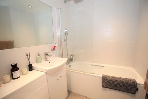 50 Ambleside, Botley, Southampton, SO30 2NT