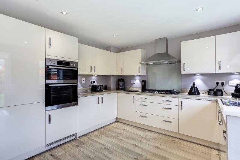 Kitchen area b