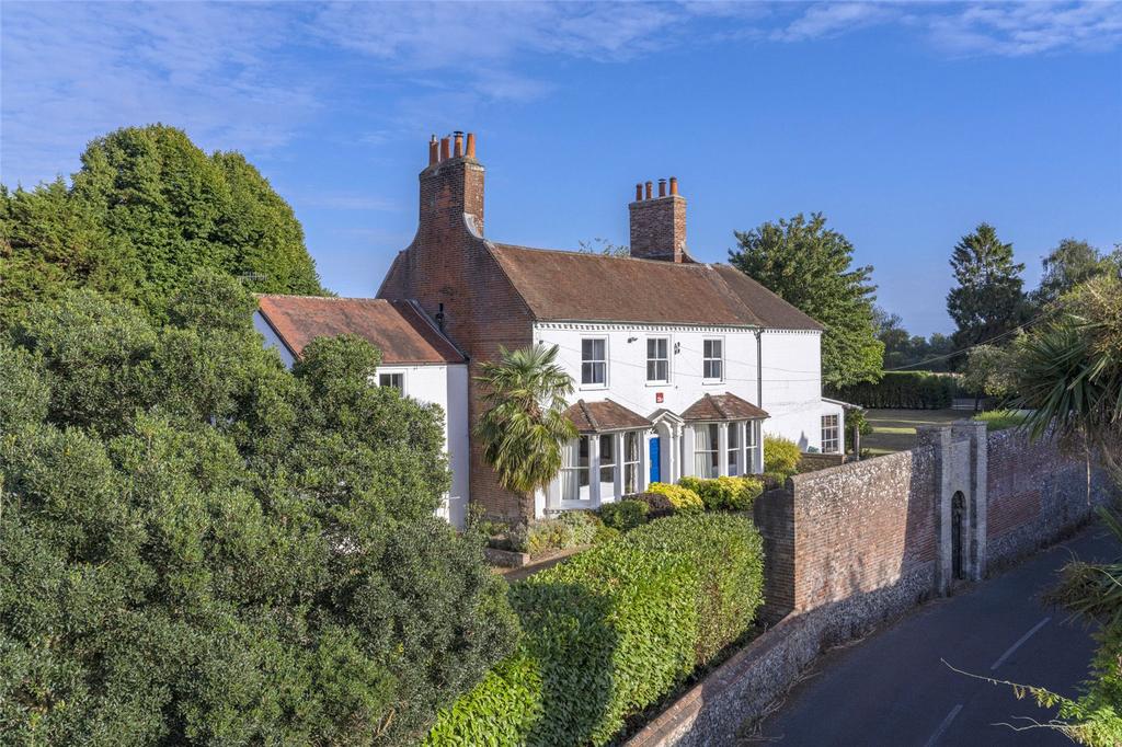 White Chimney Row, Westbourne, Emsworth, Hants, PO10 5 bed detached