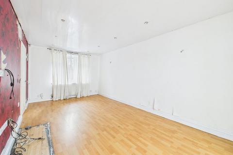 3 bedroom property for sale, Bowness Road, Middleton, Manchester, M24