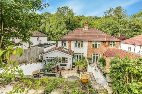 152 Whyteleafe Hill, Whyteleafe, CR3 0AF