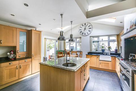 152 Whyteleafe Hill, Whyteleafe, CR3 0AF