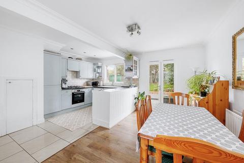 88 Beresford Avenue, London, W7 3AP