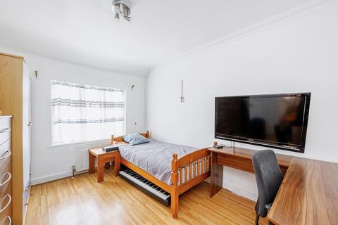 88 Beresford Avenue, London, W7 3AP