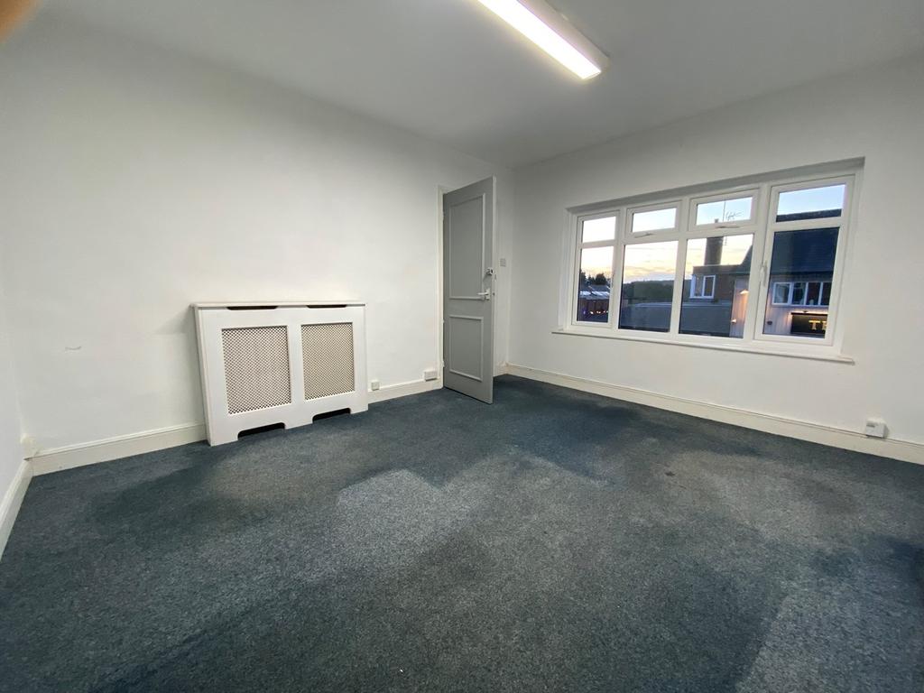 Worcester Road, Hagley, Stourbridge, DY9 Office to rent £1,000 pcm (£