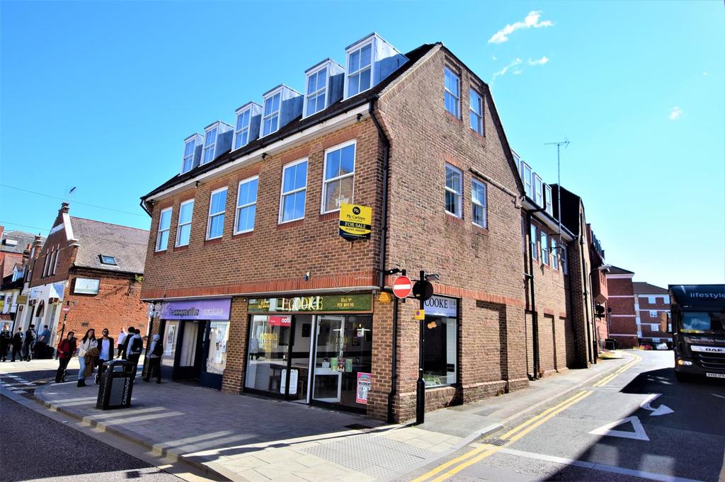 Moulsham Street, Chelmsford, CM2 2 bed apartment for sale £310,000
