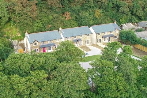 4 bedroom detached house to rent, Riverbank Cottages, Mill Lane, Grampound, TR2