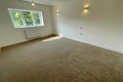 4 bedroom detached house to rent, Riverbank Cottages, Mill Lane, Grampound, TR2