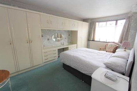 16 Harford Road, London, E4 7NQ