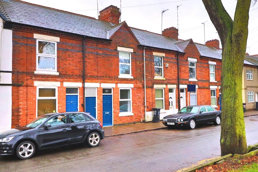 Hughenden Drive, Leicester 2 bed terraced house £875 pcm (£202 pw)
