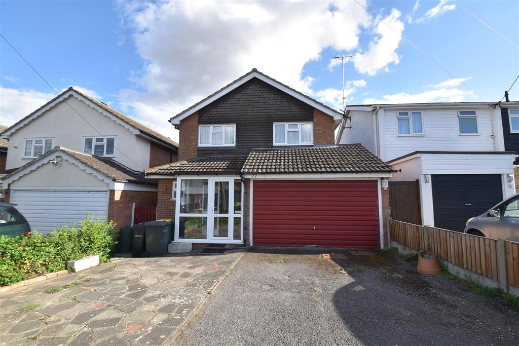 Clifton Road, Rochford 4 bed detached house for sale £535,000