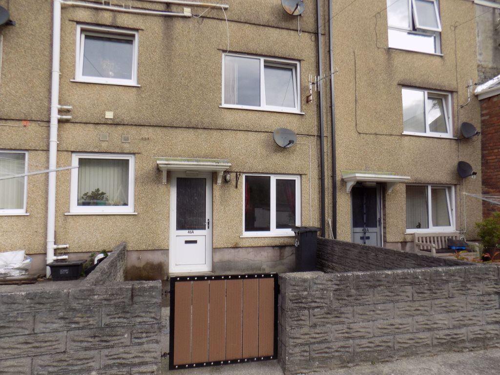 Commercial Street, Ystalyfera 2 bed £600 pcm (£138 pw)