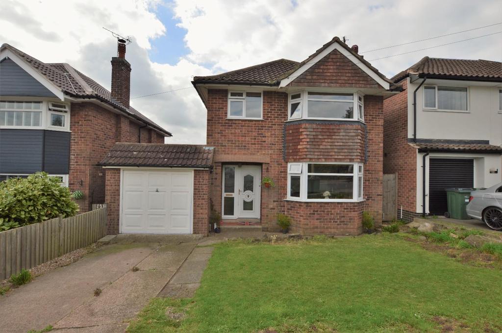 Abbey Road, Enderby, Leicester 3 bed detached house £350,000