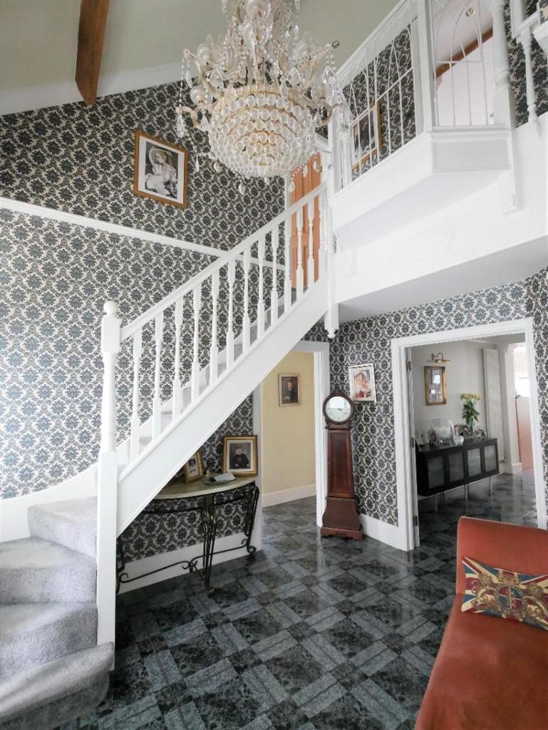 South Road, Sully, Penarth 4 bed detached house for sale £675,000
