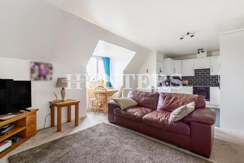 2 bedroom apartment for sale - Sycamore Court, Grenfell Avenue, Hornchurch