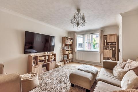 6 The Sidings, Saxilby, Lincoln, LN1 2PX