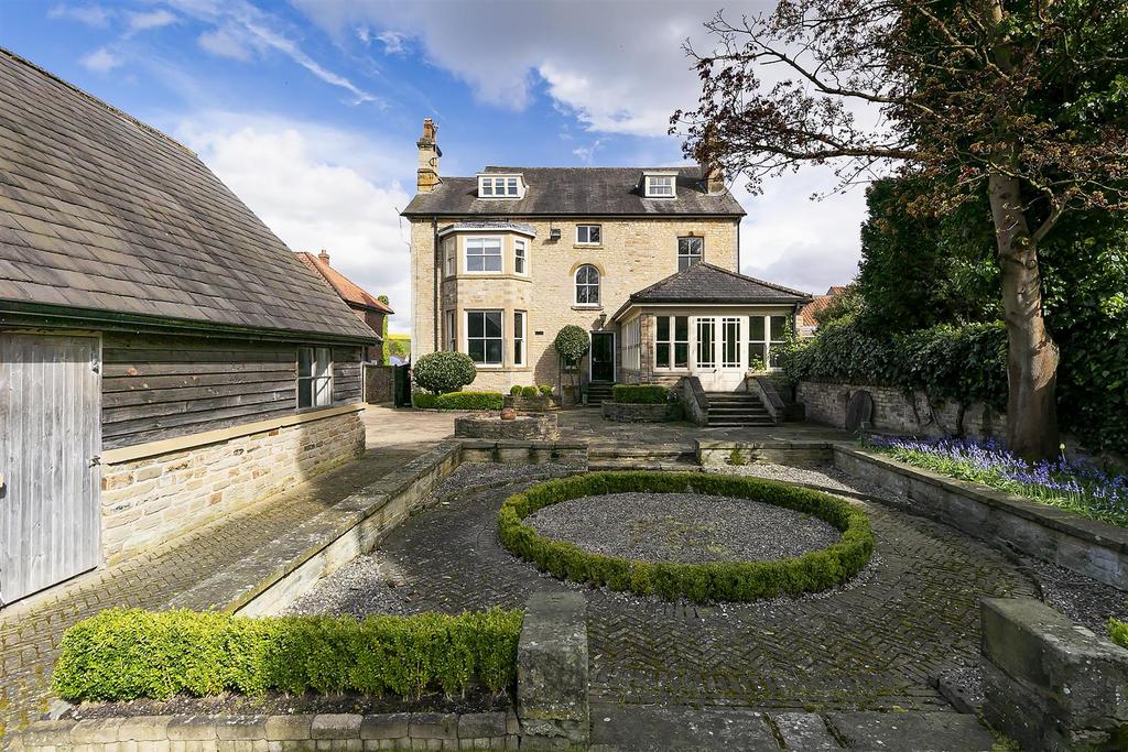 005 - Addiscombe House.jpg