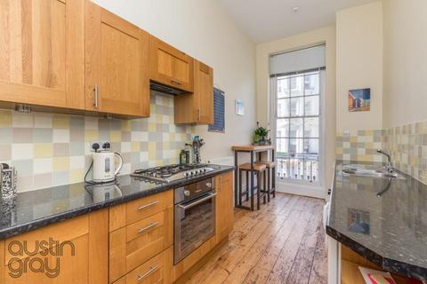 Flat 3, 14 Cavendish Place, Brighton, BN1 2HS