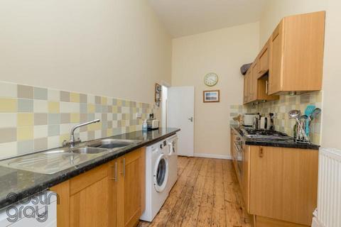 Flat 3, 14 Cavendish Place, Brighton, BN1 2HS