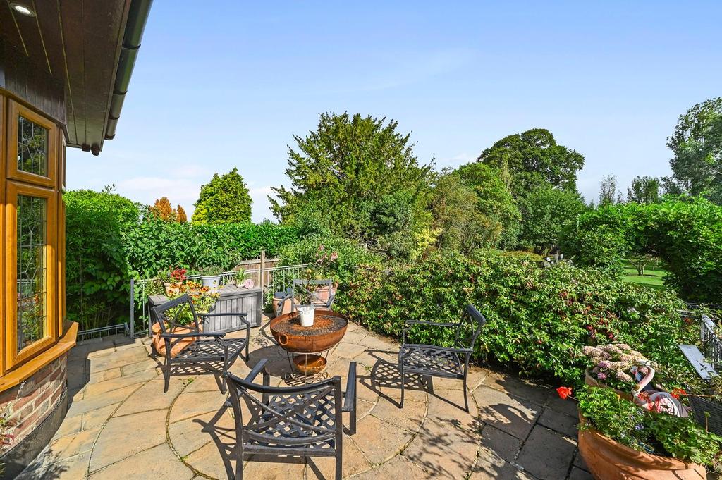 Hoe Lane, Abridge, Romford 4 bed detached house £1,600,000