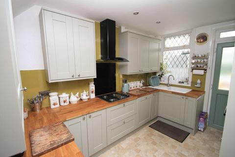116 Harrogate Road, Bradford, BD2 3EU