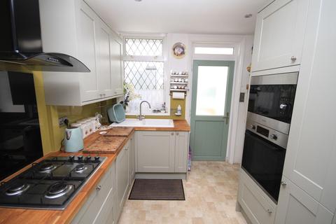 116 Harrogate Road, Bradford, BD2 3EU