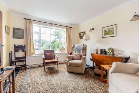 27 Grange Road, Dacre Banks, Harrogate, HG3 4HA