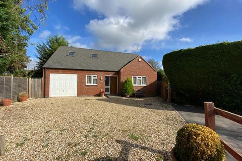 3 bedroom detached house for sale - Waterloo Drive, Stratford-upon-Avon