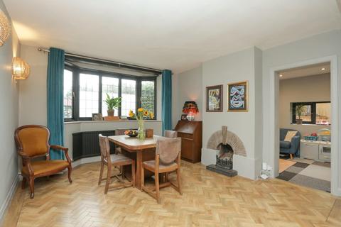 5 bedroom detached house for sale - Northdown Park Road, Cliftonville