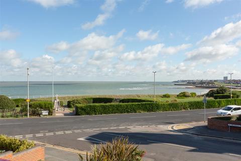 3 bedroom townhouse for sale - St. Mildreds Road, Westgate-On-Sea