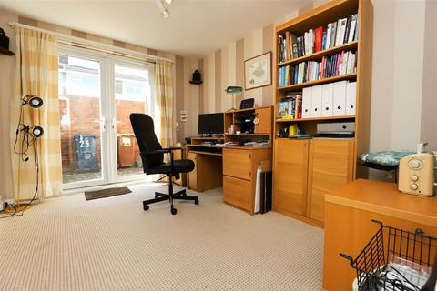 25 The Precinct, Sunderland, SR2 9DN