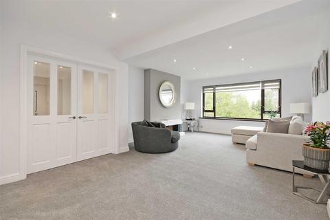 2 bedroom apartment for sale - Kenilworth Court, Hill Turrets Close Bents Green, Sheffield