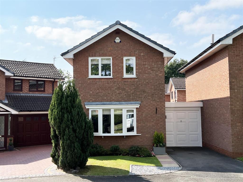 Billingham Close, Hillfield, Solihull 2 bed link detached house for